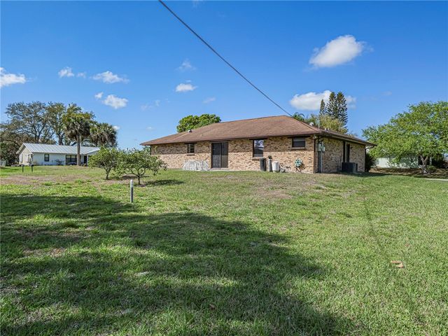 781 Glencove Street, Sebastian, FL 32958