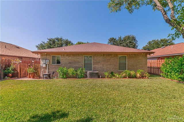 1932 Mynah Avenue, Mcallen, TX 78504