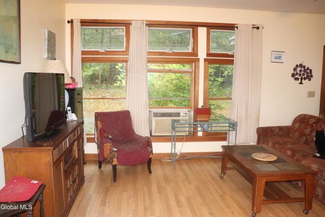 484 S Johnsburg Road, Thurman, NY 12885