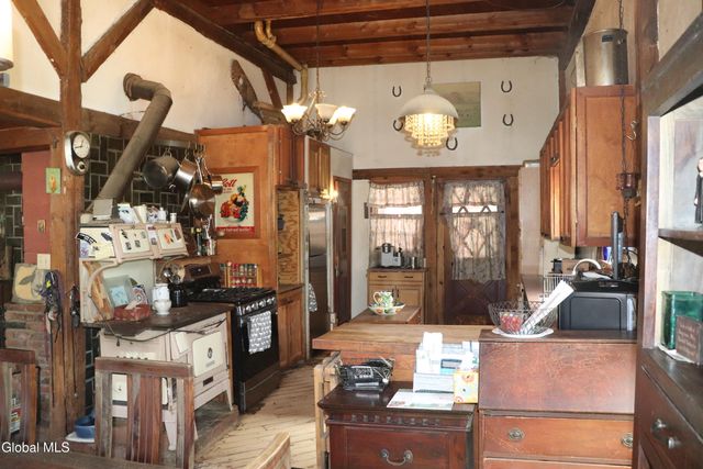 484 S Johnsburg Road, Thurman, NY 12885