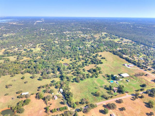 7801 E Indian Hills Road, Norman, OK 73026