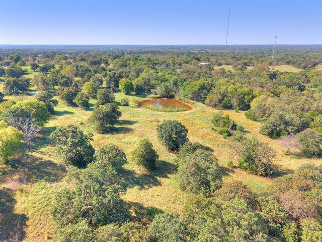 7801 E Indian Hills Road, Norman, OK 73026