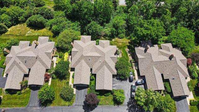 640 Cascade Hills Ridge Se, Grand Rapids Twp, MI 49546