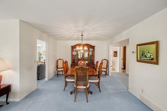 640 Cascade Hills Ridge Se, Grand Rapids Twp, MI 49546