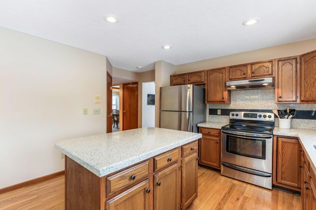 5705 Moonpenny Lane, Hilliard, OH 43026