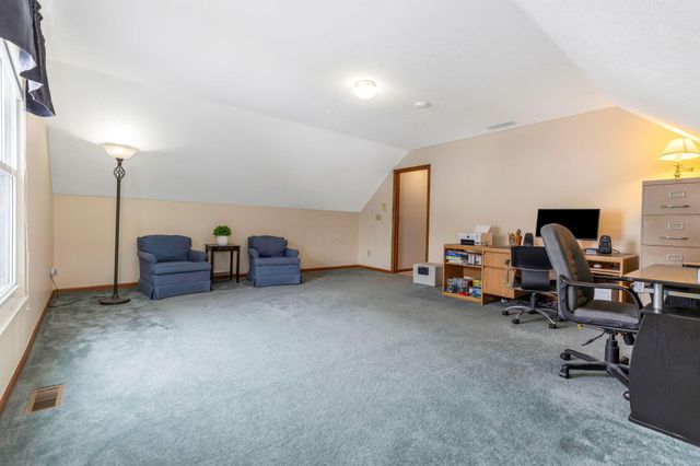 5705 Moonpenny Lane, Hilliard, OH 43026