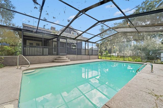 7238 HILLCREST STREET, Leesburg, FL 34748
