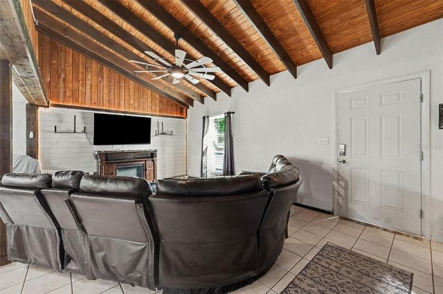 7238 HILLCREST STREET, Leesburg, FL 34748
