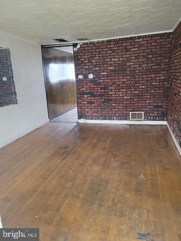 4921 GREENCREST RD, Baltimore, MD 21206