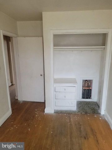 4921 GREENCREST RD, Baltimore, MD 21206