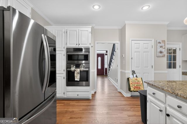 1227 Camden Hunt Drive, Lawrenceville, GA 30043