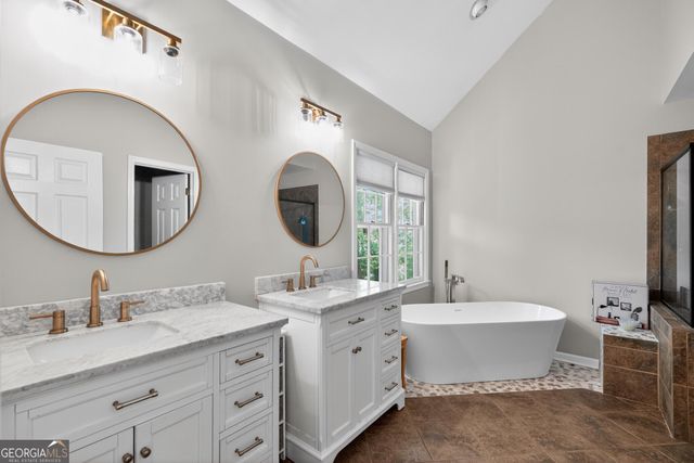 1227 Camden Hunt Drive, Lawrenceville, GA 30043