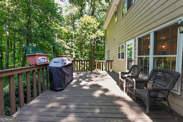 1227 Camden Hunt Drive, Lawrenceville, GA 30043
