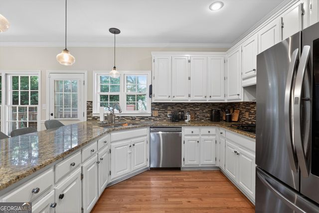 1227 Camden Hunt Drive, Lawrenceville, GA 30043