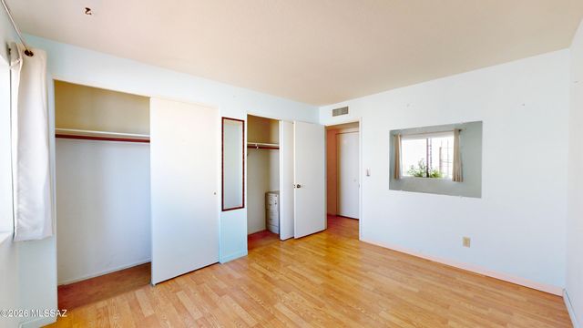 4438 E Glen Creek Place, Tucson, AZ 85712