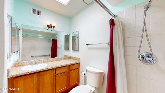 4438 E Glen Creek Place, Tucson, AZ 85712