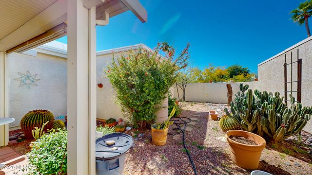 4438 E Glen Creek Place, Tucson, AZ 85712