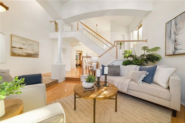 5056 Nighthawk Way, Oceanside, CA 92056