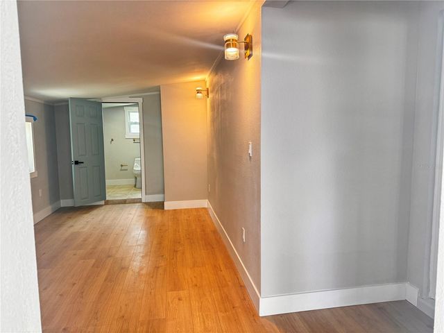 3205 E SHADOWLAWN AVENUE, Tampa, FL 33610