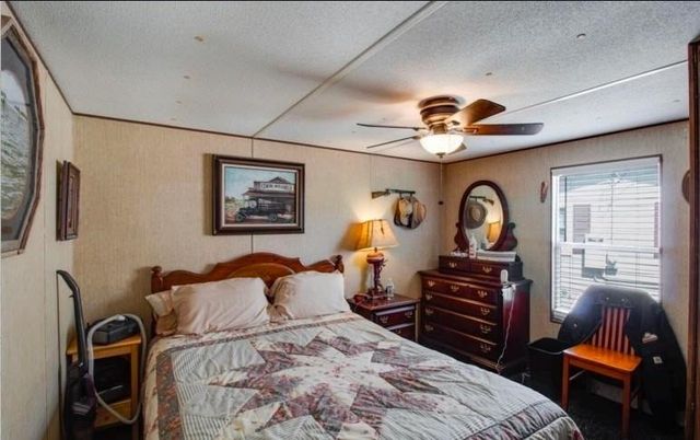 122 Read Oak, Onalaska, TX 77360