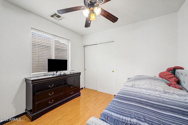 7224 W PIONEER Street, Phoenix, AZ 85043
