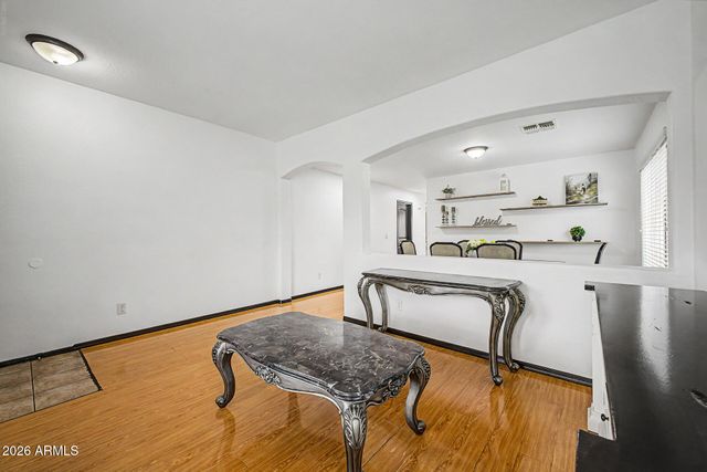 7224 W PIONEER Street, Phoenix, AZ 85043