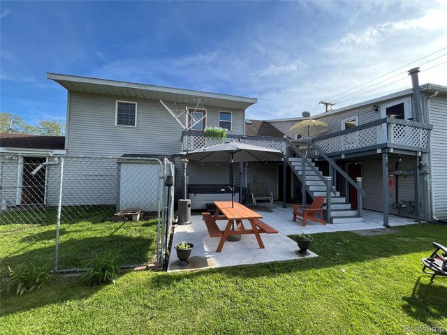12660 Grafton Road, Ash Township, MI 48117