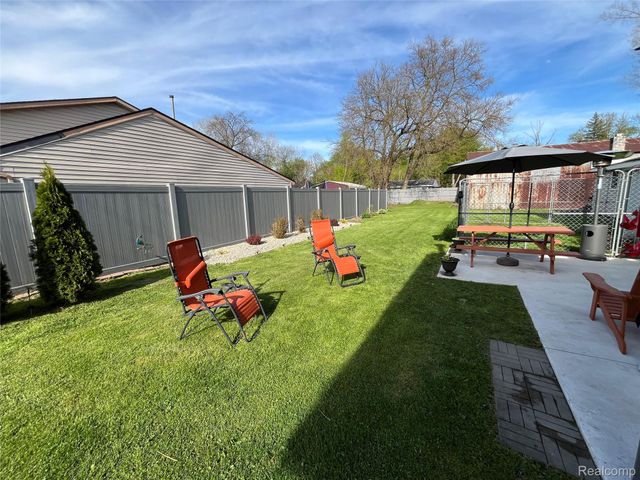 12660 Grafton Road, Ash Township, MI 48117