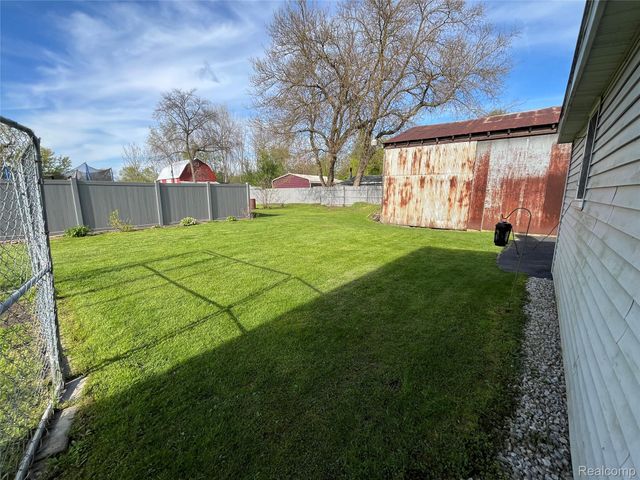 12660 Grafton Road, Ash Township, MI 48117