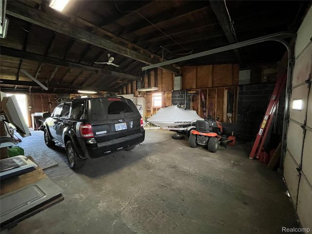 12660 Grafton Road, Ash Township, MI 48117
