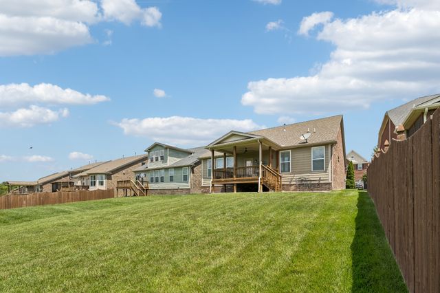 5034 Winslow Dr, Mount Juliet, TN 37122
