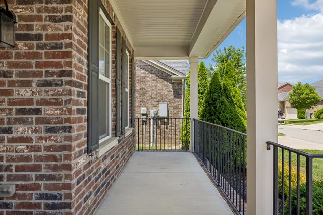 5034 Winslow Dr, Mount Juliet, TN 37122