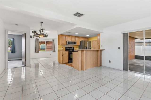 611 TANGERINE DRIVE, Oldsmar, FL 34677