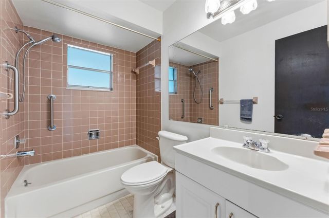 611 TANGERINE DRIVE, Oldsmar, FL 34677