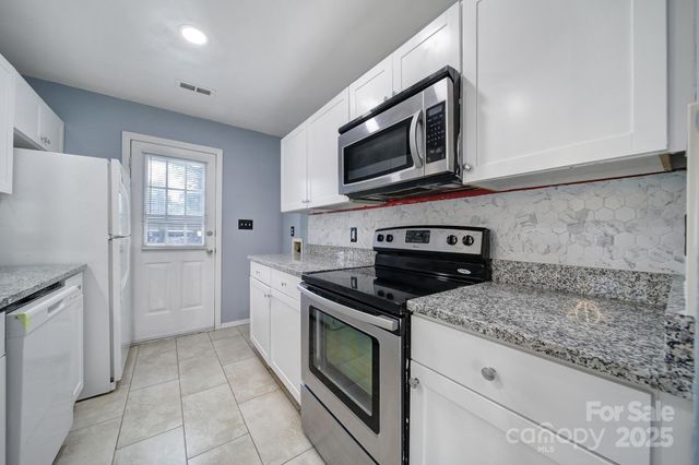 8520 Mission Hills Road, Charlotte, NC 28227