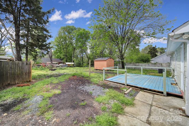 8520 Mission Hills Road, Charlotte, NC 28227