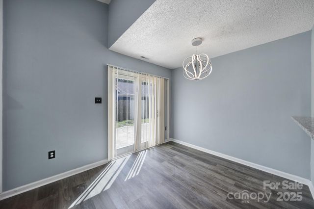 8520 Mission Hills Road, Charlotte, NC 28227