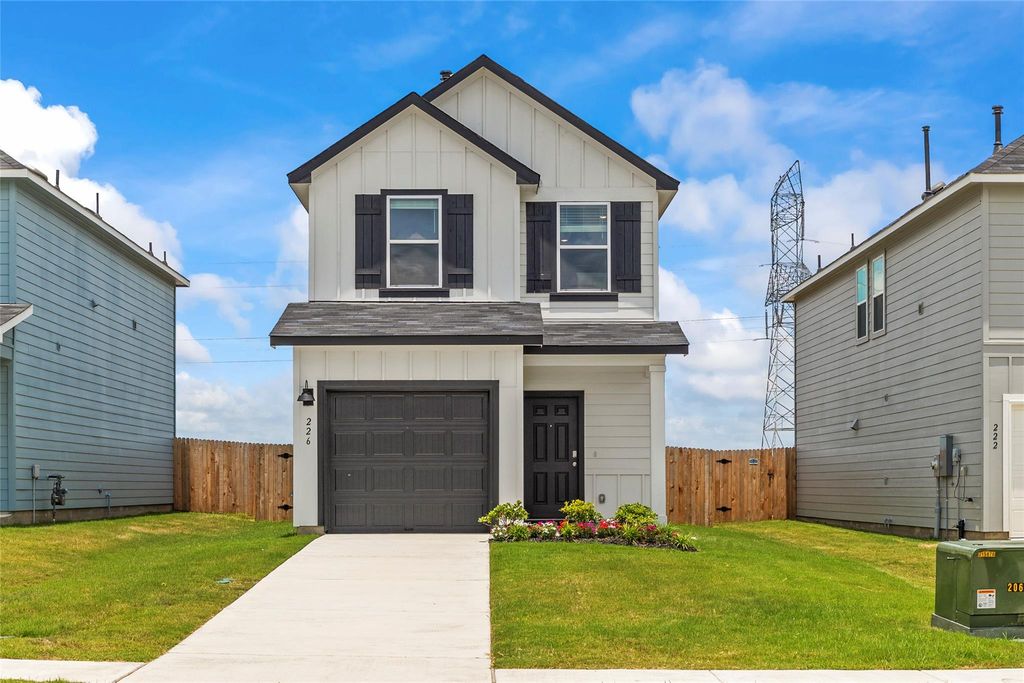 119 Kendall LN, Maxwell, TX 78656