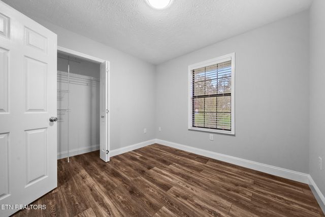 141 Cross Creek Rd, Maynardville, TN 37807