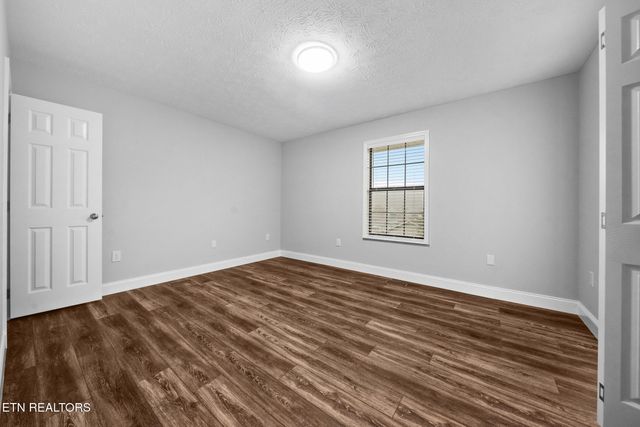 141 Cross Creek Rd, Maynardville, TN 37807