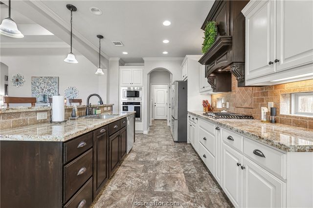 4109 Shady Brook Pass, College Station, TX 77845