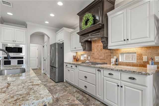 4109 Shady Brook Pass, College Station, TX 77845