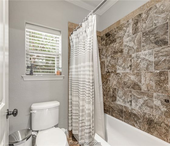 4109 Shady Brook Pass, College Station, TX 77845