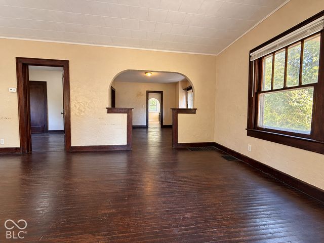 6844 W Thompson Road, Indianapolis, IN 46241