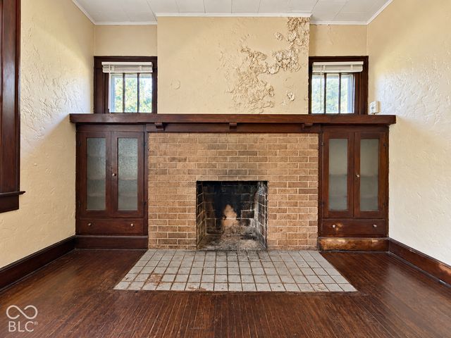 6844 W Thompson Road, Indianapolis, IN 46241