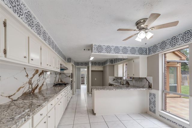 7231 Granvia Drive, Houston, TX 77083