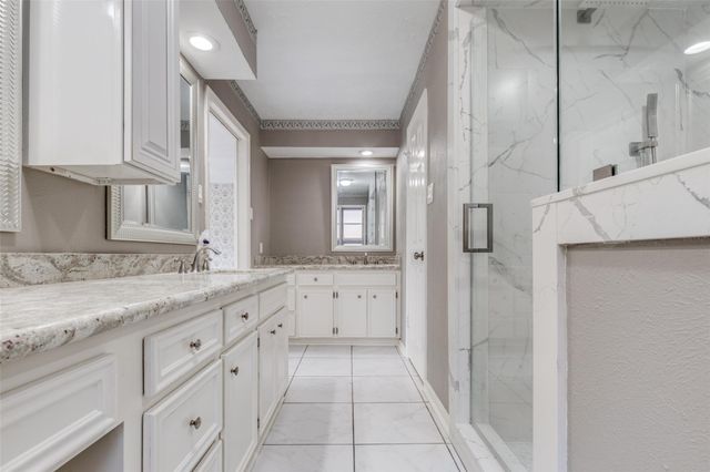 7231 Granvia Drive, Houston, TX 77083