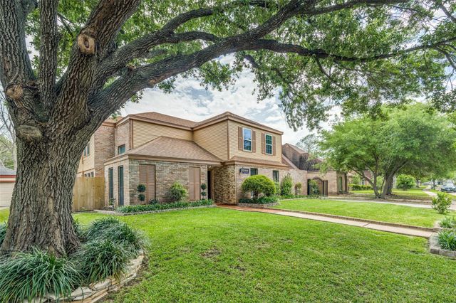 7231 Granvia Drive, Houston, TX 77083