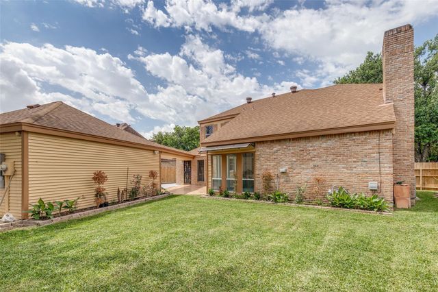 7231 Granvia Drive, Houston, TX 77083