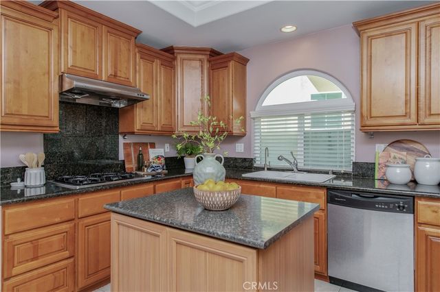 2563 Mountain Ave, Duarte, CA 91010